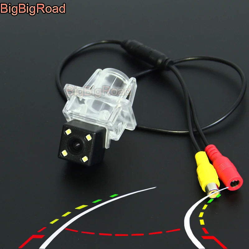 BigBigRoad Car Intelligent Tracks Backup Camera For Mercedes Benz MB C180 C200 C280 C300 C350 C63 AMG / E Class W221 W213 W216