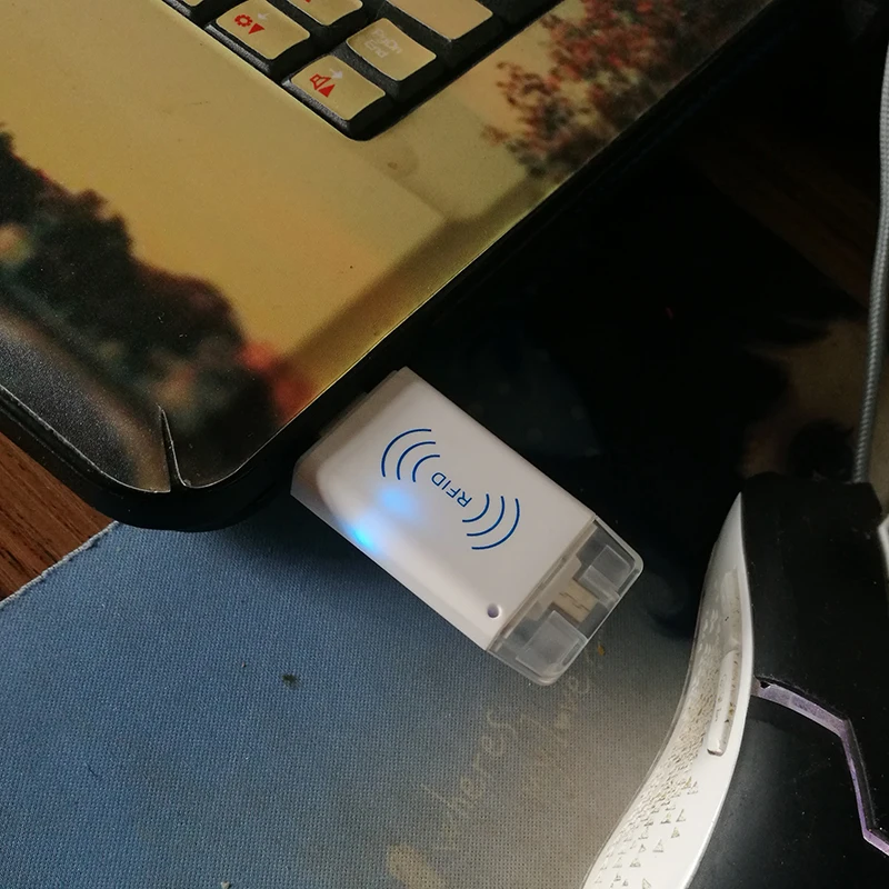 Mini Tragbare RFID 125KHz Proximity Smart EM Karte Micro USB ID Kartenleser Win8/Android/OTG Smart telefon Android Rfid Kartenleser