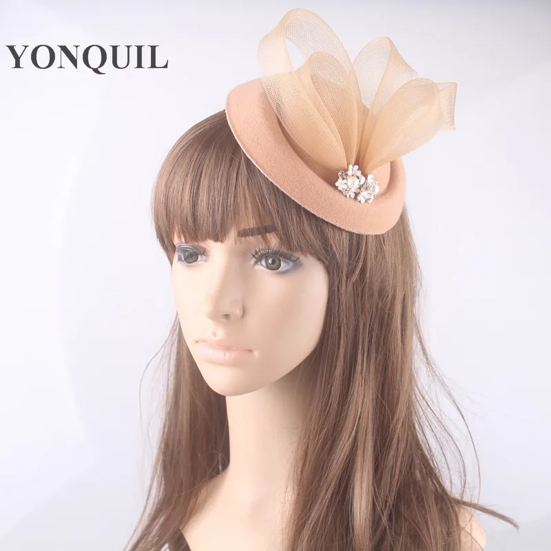 

Winter Fascinator Hats Crinoline Women Fashion Cocktail Hats Elegant Party Cocktail Hat or Wedding Hair Accessories SYF279