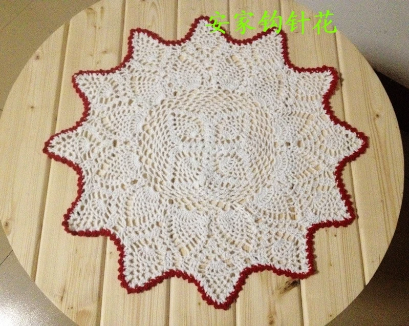 free shipping 2015 new arrival luxury cotton crochet tablemat with flower lace doilies for wedding deocr coaster placemat mats