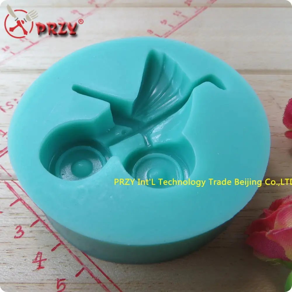 Children's car New style large wholesale  hot sale chocolate silicon mold  fondant Cake decoration mold (si230)