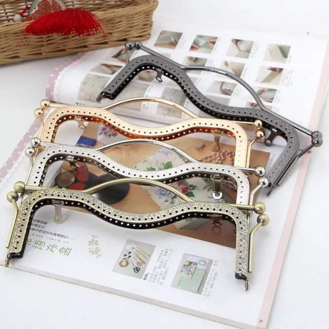 

20cm Lip Handle Manual Diy Gold Parts Material Clutch Frame Round Handmade Retro Metal Purse Frame Handle