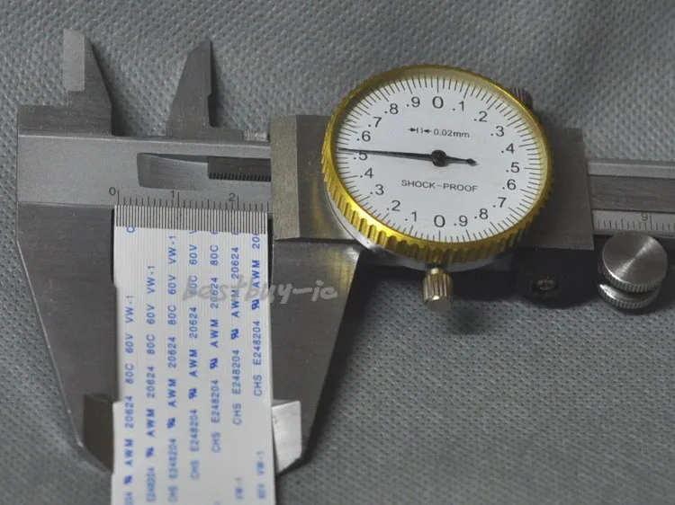 0.5มิลลิเมตรระยะห่าง400มิลลิเมตรความยาว+ 50 PinA/เส้นลวดทิศทางเดียวกันซอฟท์ที่มีความยืดหยุ่นFFCแบนเคเบิ้ล. 50จุด* * 0.5A 400มิลลิเมตร