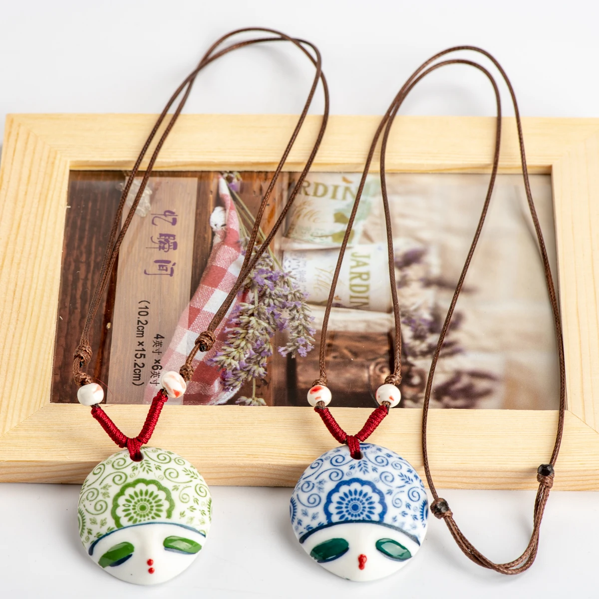 China Ceramic Girl Face Pendant Retro style artware vintage ceramic beads women necklaces #IY374