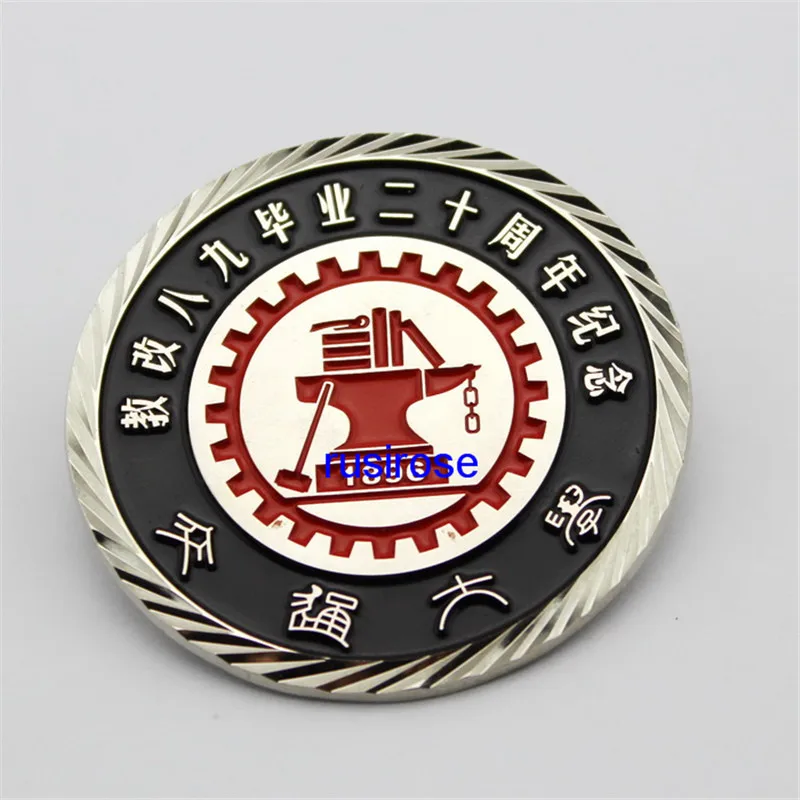 Industrial University Brooch badge custom, personalized school LOGO silver brooch collar