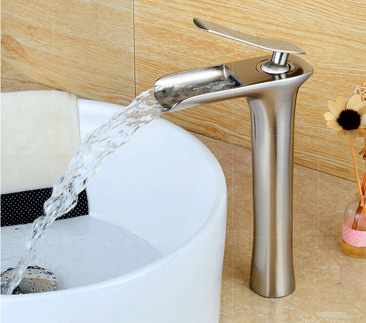 fashion high quality brass material unique design hot and cold single lever bathroom waterfall basin faucet sink mixer