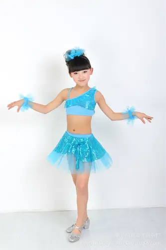 Imagen 2 del producto Vestido de baile con falda dividida moderna para niños, trajes de escenario nuevos, baile latino, lentejuelas