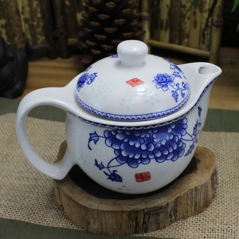 Blue and white porcelain Tea set Include 1 Pot 6 Cup, High quality elegant Cup,Beautiful and easy teapot kettle,kung fu teaset