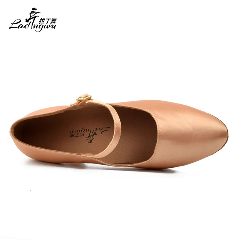 Ladingwu  White/Apricot Latin Dance Shoes Women Satin Collocation Rhinestone buckle Closed Toe Ballroom Dance Shoes