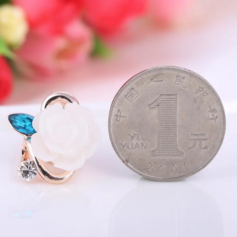 Grace Jun High Quality Fashion Rose Flower Shape Clip on Earrings Without Piercing for Women Party Luxury Jewelry Ear Clip New