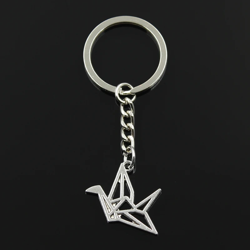 New Fashion Keychain 23x29mm Origami Paper Cranes Pendants DIY Men Jewelry Car Key Chain Ring Holder Souvenir For Gift