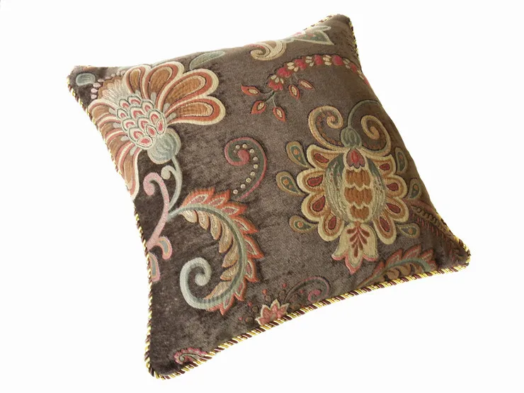 Deluxe High Quality Soft Brown Floral Jacquard Woven Chenille Pillow Case Decorative Cushion Cover 45x45 cm Rope Pipping Pillows