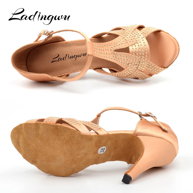 Ladingwu 2018 New Latin Dance Shoes Salsa Woman Satin Apricot/Black Metal beads Soft Bottom Dance Sandals Ballroom Shoes