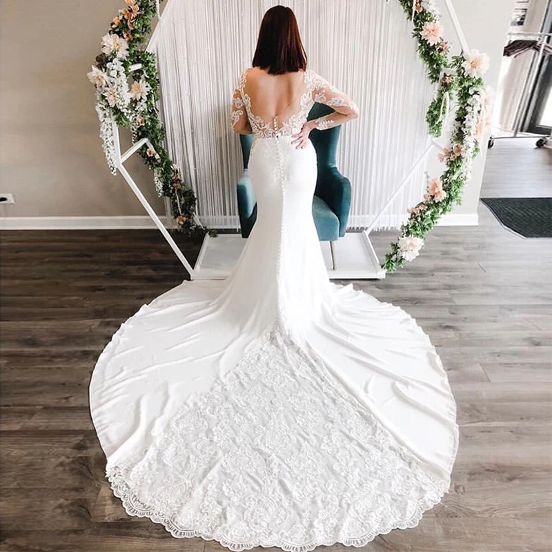 Gorgeous Mermaid Wedding Dress With Long Sleeves V-neck Vintage Robe De Mariee White Ivory Backless Appliques Lace Bridal Dress