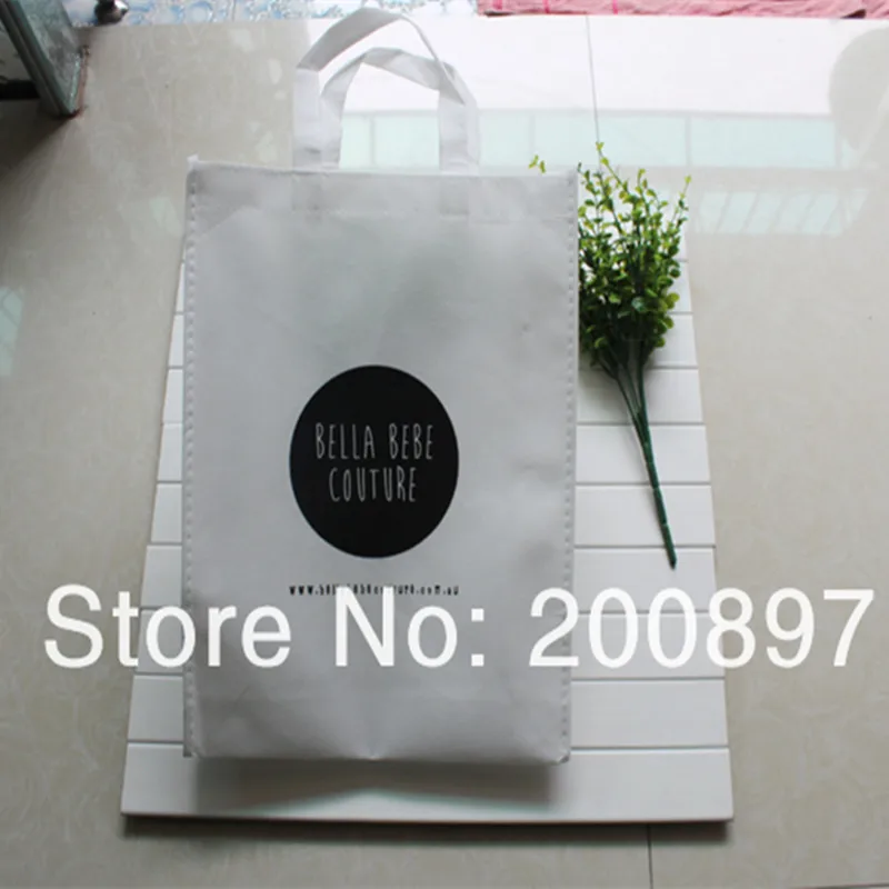 Custom Private logo hand non woven fabric bag 80gsm clothing folding hanging storage bags W30*H38*D10cm 100pcs lot