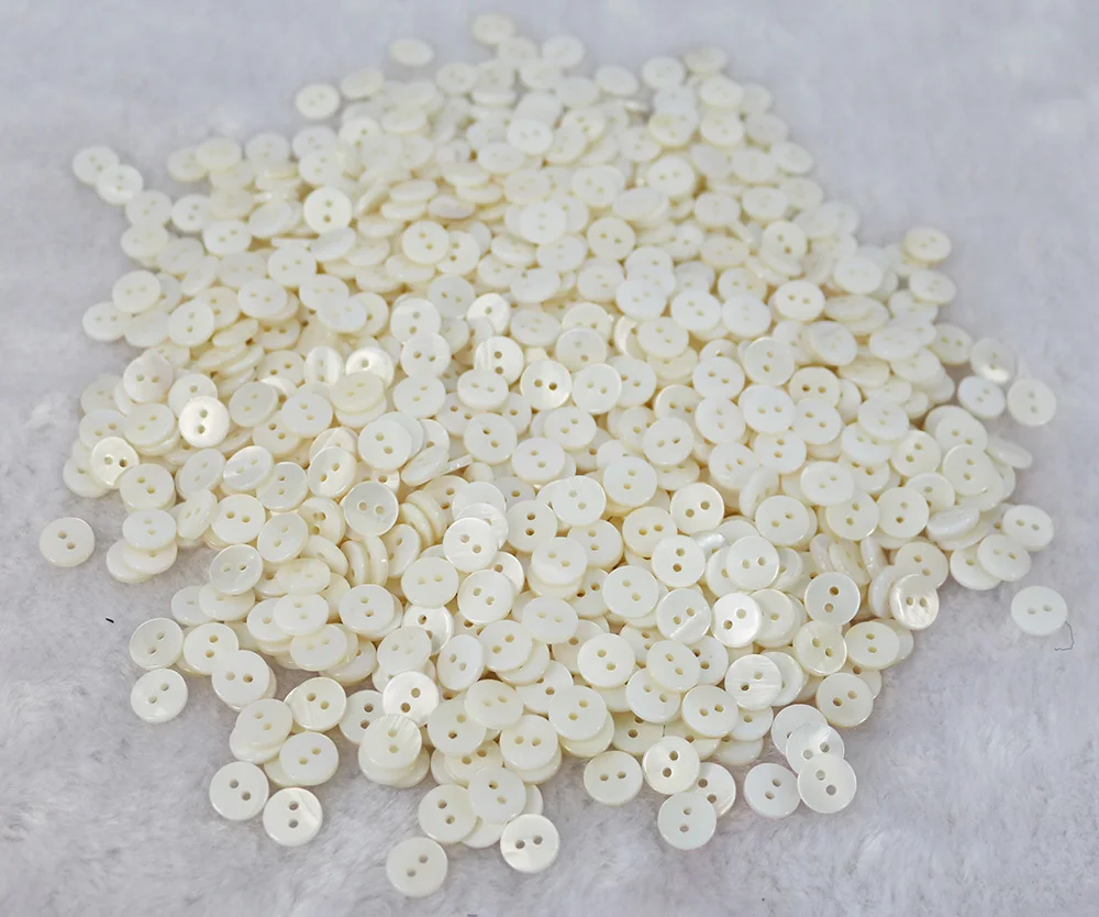 CISULI Natural Shell Button 10mm Two Holes Designer Brand Buttons 100pcs/pack White Color For Needle Work Custom Logo