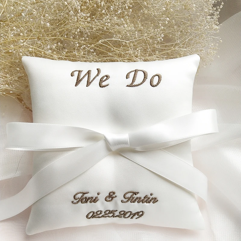 Customized Ring Pillow Embroidered Word Name Date Bridal Ring Pillows Cushion Valentine Day Festive Supplies Wedding Decoration