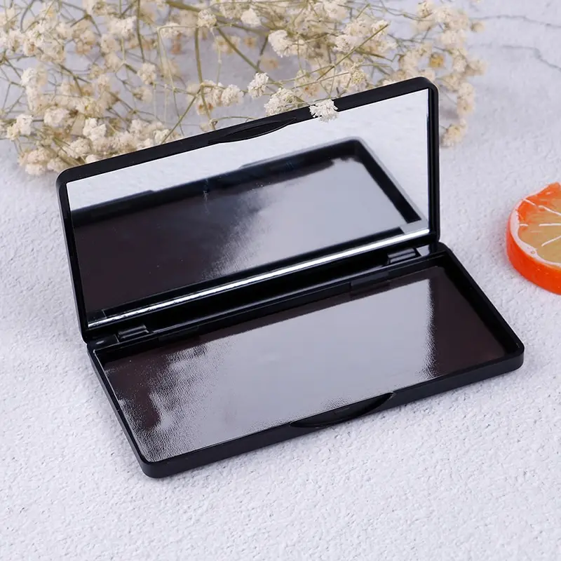 1pcs Makeup Dispensing Box Empty Magnetic Cosmetics Palette Eyeshadow Blusher DIY Makeup Box Storage 11.9* 6.2* 1cm