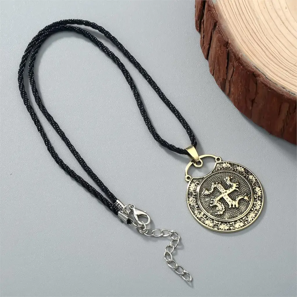 Cxwind Amulet Slavic Animal Kolovrat with Horse Bird Pendant Ancient Slavic Symbol Talisman Pendant Necklace Men Charm Jewelry