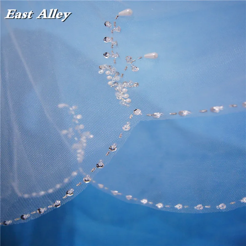 New Style Handmade Ivory / White 2 Layer Crescent Beading Edge Wedding Bridal Veil with comb