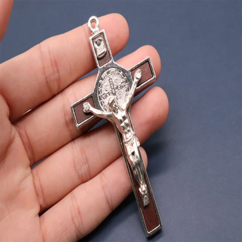 1PC classique chrétien jésus alliage bois jésus miséricorde Portrait croix pendentif. Glamour délicat croix de Jésus