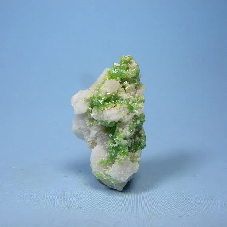 

Natural Mineral Pyromorphite Pyromorphite natural mineral crystals teaching specimen collection Kistler