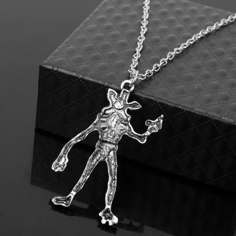dongsheng New  Necklace Demodog Demogorgon Monster Pendant Necklace Cosplay Movie Jewelry for Men Women Gifts