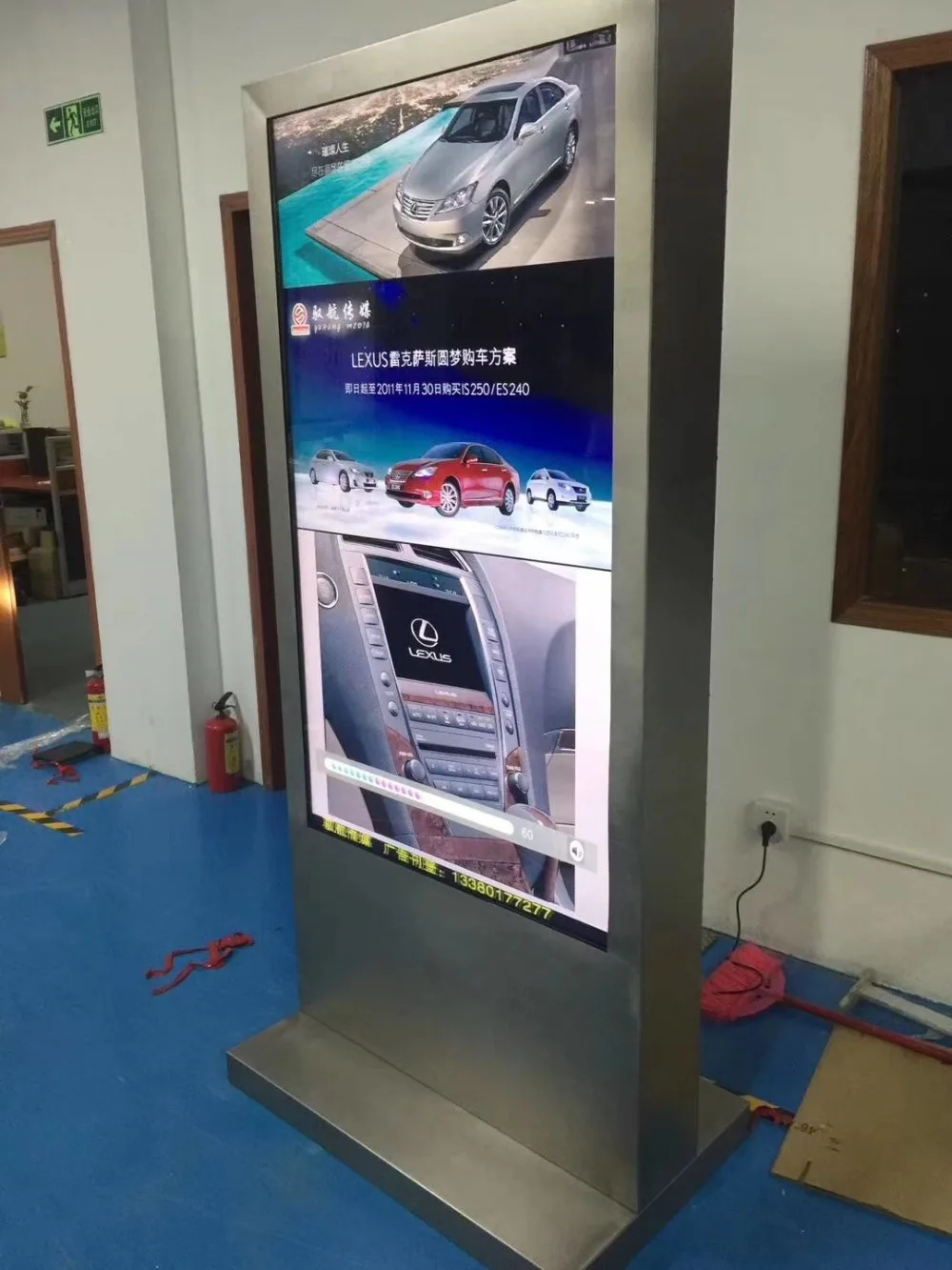 Menyesuaikan Berbagai Fungsi Led Layar Besar Versi Tunggal/Android/PC Iklan HD Display Monitor Signage 49 55 60 65 Inci