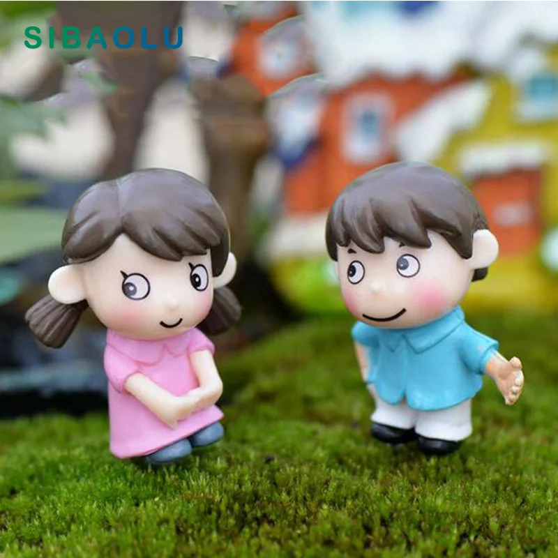 Shy Lover Figurine Miniature wedding decoration cartoon Girl Boy Movie Character Birthday cake Home  doll statueToy Dating Gift