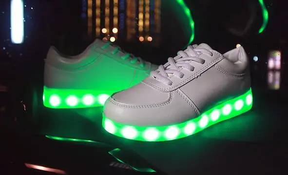 Led luminous Shoes For Boys girls Fashion Light Up Casual kids 7 Colors Outdoor new simulation sole Glowing children sneaker