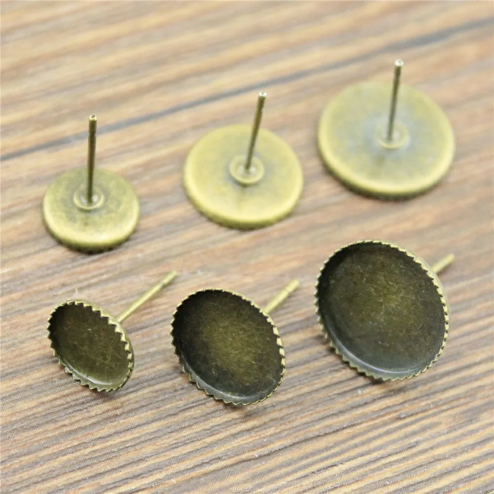 WYSIWYG 20pcs Fit 8/10/12mm Round Glass Cabochon Antique Bronze Color Copper Material Sawtooth Edge Earring Studs Base Setting