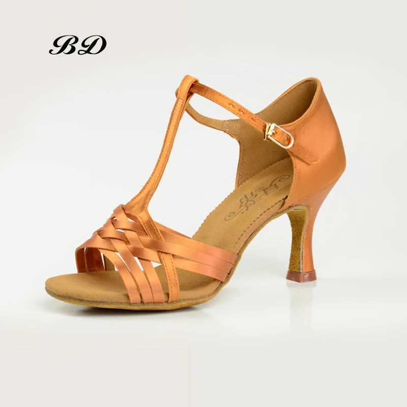 BD 2304 scarpe da ballo sala da ballo donna scarpe latine scarpe da ballo ragazza donna sandali tacchi alti 7.5CM raso 2018 nuovo bdabce autentico