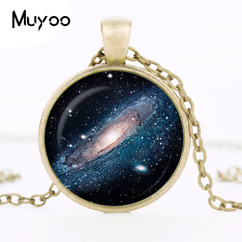 2017 new hot Vintage Spiral Nebula Pendant The Pinwheel Galaxy necklace Round Photo universe jewelry Art print pendant HZ1