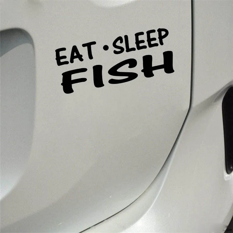 YJZT 6.2cm * 15.2cm EAT SLEEP FISH Fun Vinyl decalcomanie decorative di alta qualità adesivo per auto nero argento C11-0178