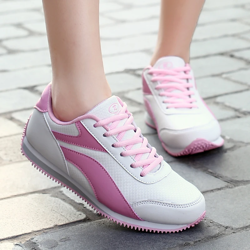 Scarpe da Golf da palestra per donna scarpe da chiodo antiscivolo impermeabili in pelle sport abbigliamento sportivo scarpe da donna tutte le partite scarpe da passeggio con la palla