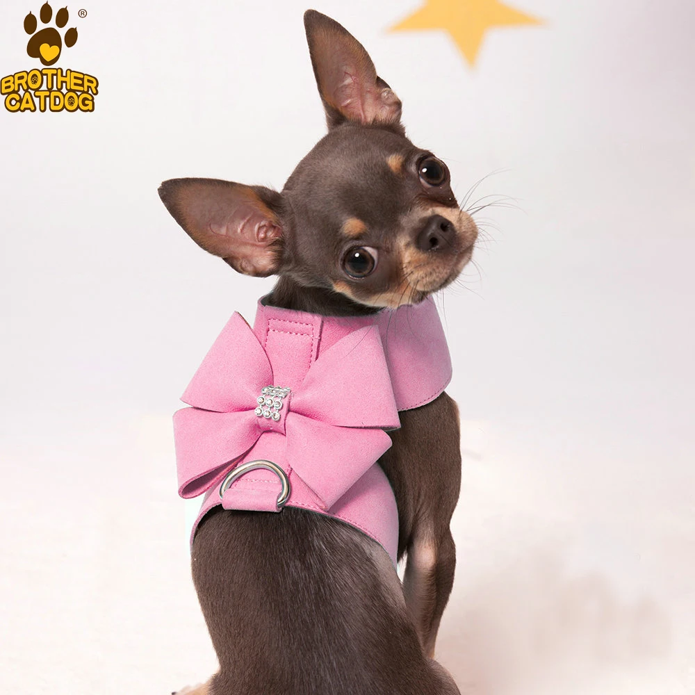 Brand Soft Suede Leather Small Pet Dog Harness for Puppies Chihuahua Yorkie Cute Pet Harness with Leash Bow Rhinestones Hot Sale