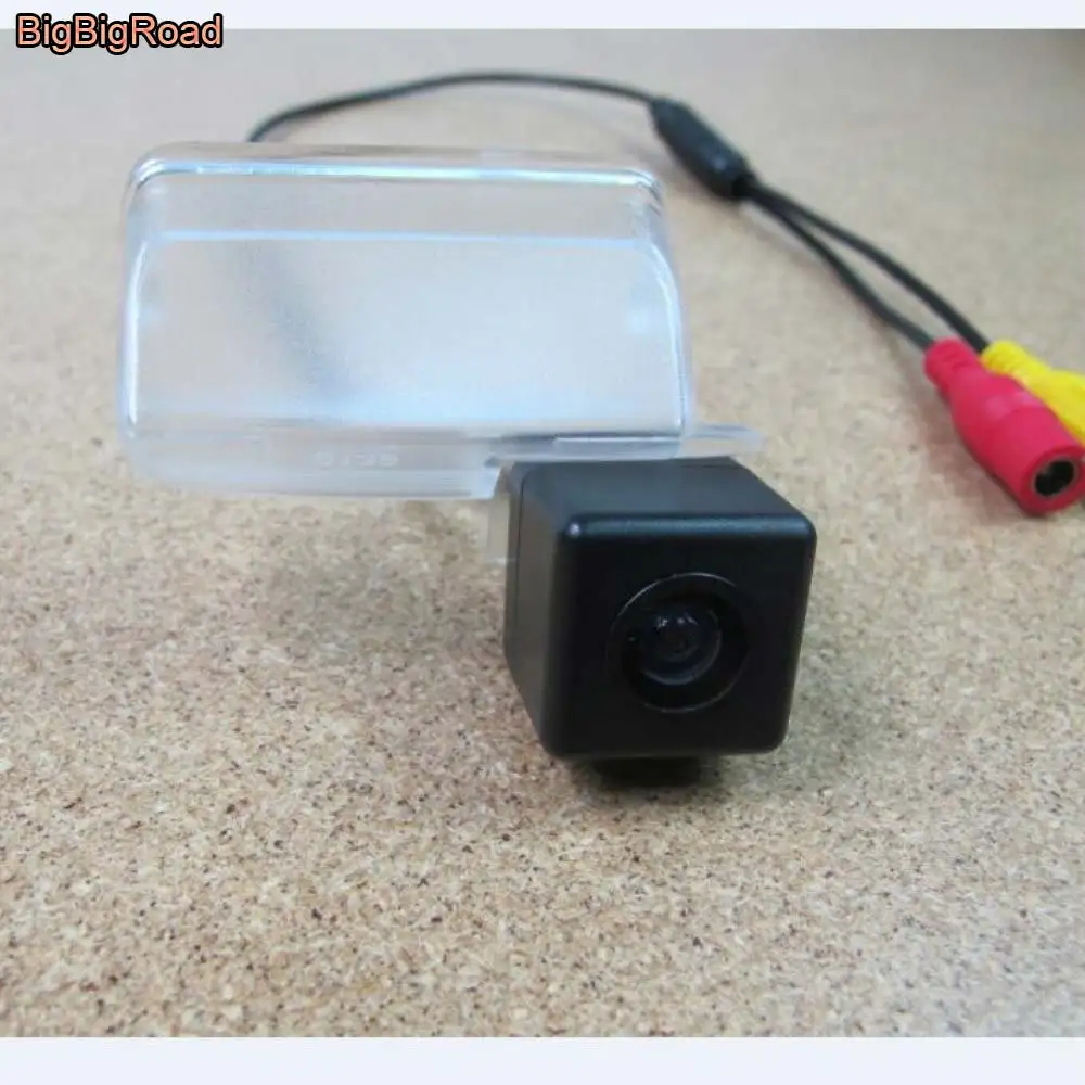 

BigBigRoad For Dong Feng H30 2013 / Citroen DS4 2012 Car Rear View Camera / Backup Parking Camera CCD Night Vision / OEM Camera