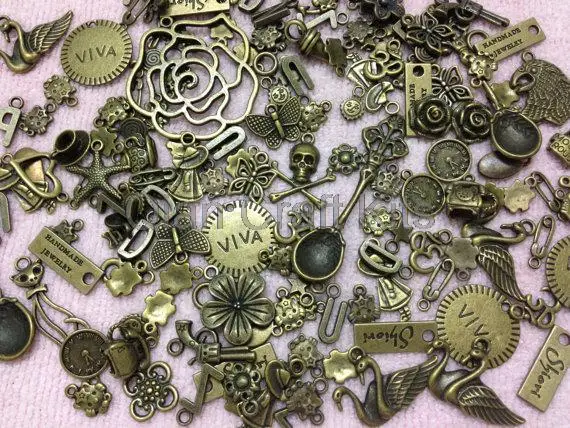 150pcs mixed styles of zinc alloy antiqued bronze silver charm pendants sampler set 15mm-50mm lead and nickle free