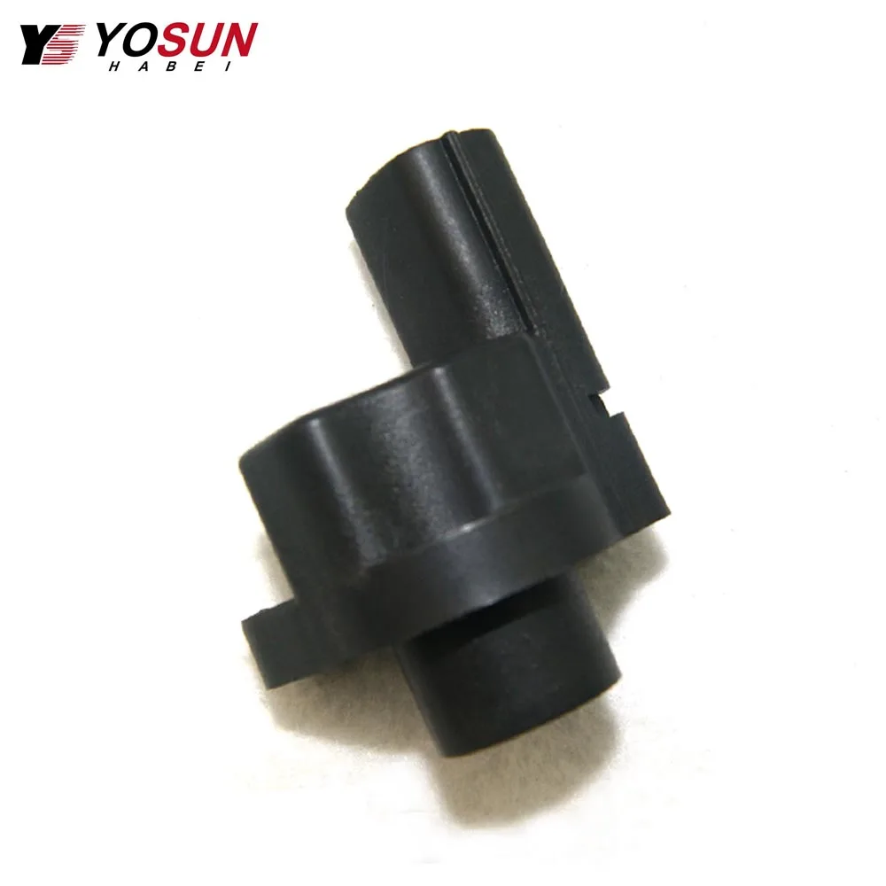 PC93 Crankshaft Position Sensor 33220-70E00 For Suzuki Swift Banelo Wagon X90 j5t10771