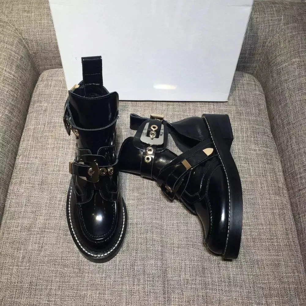 Real Photo Best Selling Women Brand Ankle Boots Thick Heel Buckle Strap Ridding Boots Cut-out Metal Decorated Motorcycle Boots