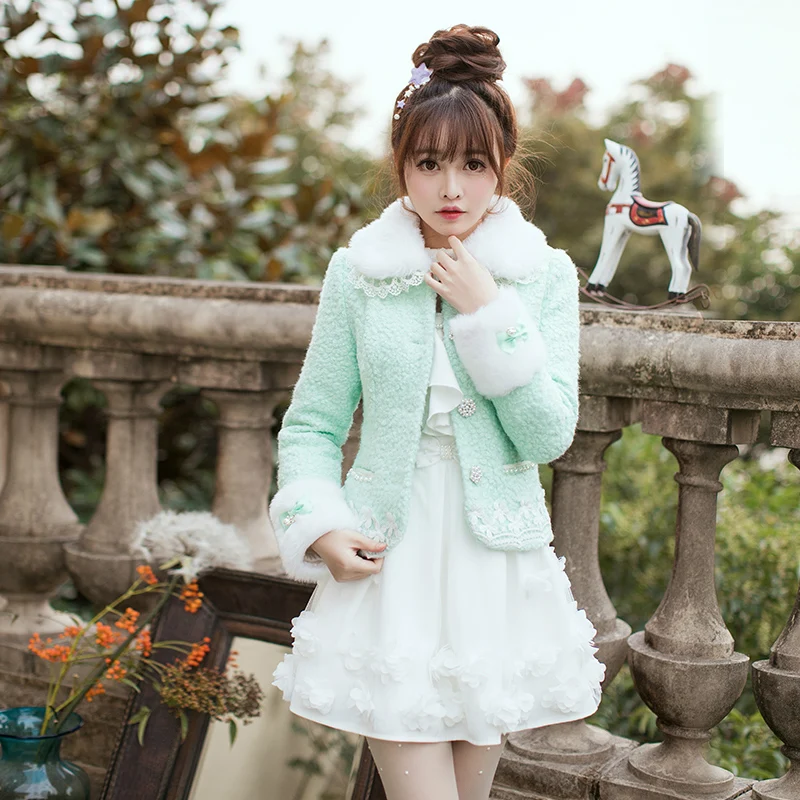 

Princess sweet lolita coat Candy rain winter Japanese sweet slim short sleeved wool coat of female students all-match C22CD7230