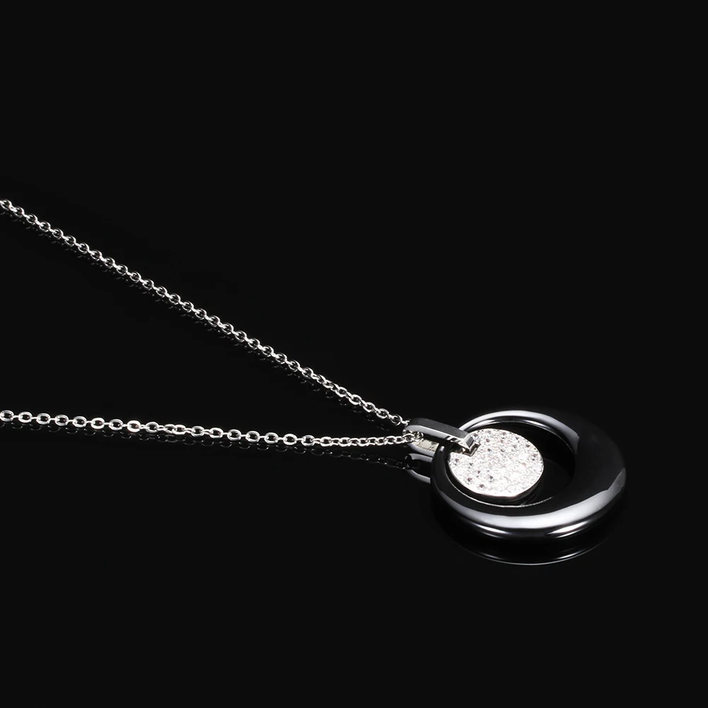 New Fashion Double Layers Circle Ceramic Pendant Necklace With AAA Cubic Zirconia Black and White Ceramic Necklace for Wedding