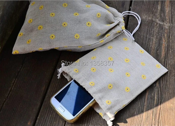 

100pcs/lot wholesale jute/linen/flax drawstring gift bags for cosmetic/vanilla/phone packaging,Size be customized,Various colors