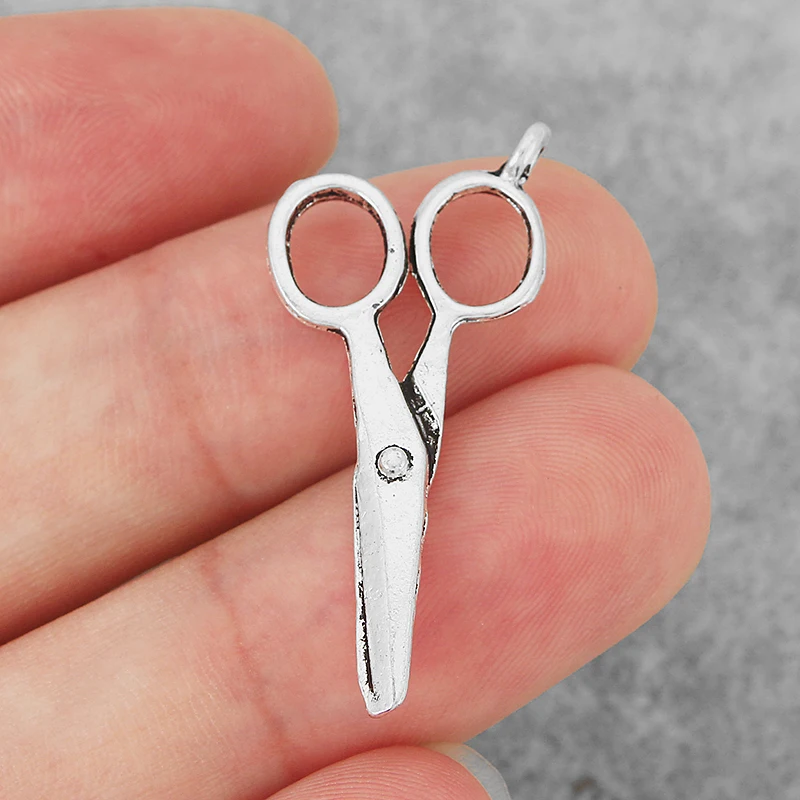 30PCS Metal Scissors Charms Pendants for DIY Necklace Earring Making Jewelry Findings 31x16mm