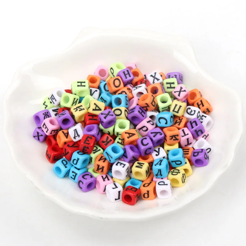 100PCS Random Mixed White Russian Letters Alphabet Acrylic Cube Loose Spacer Beads For Kid DIY Jewelry Making