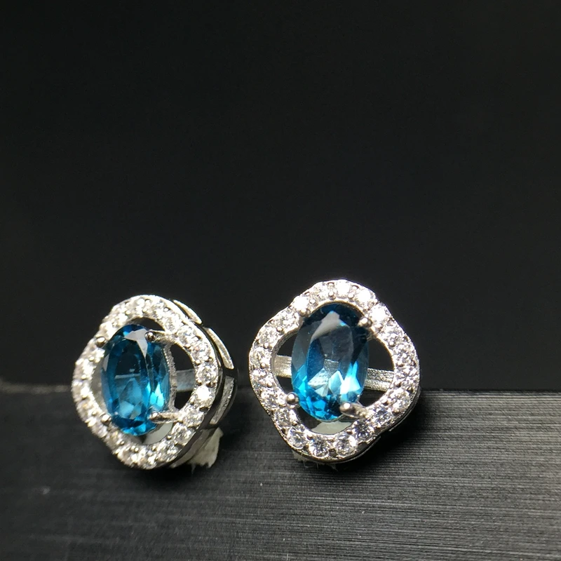 Shopkeepers recommend simple, exquisite, natural Topaz ear studs, color treasure maker 925 silver.