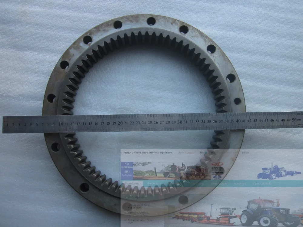 FT800.39.108, the final transmission teeth ring (69 teeth) for Foton 80 series tractor