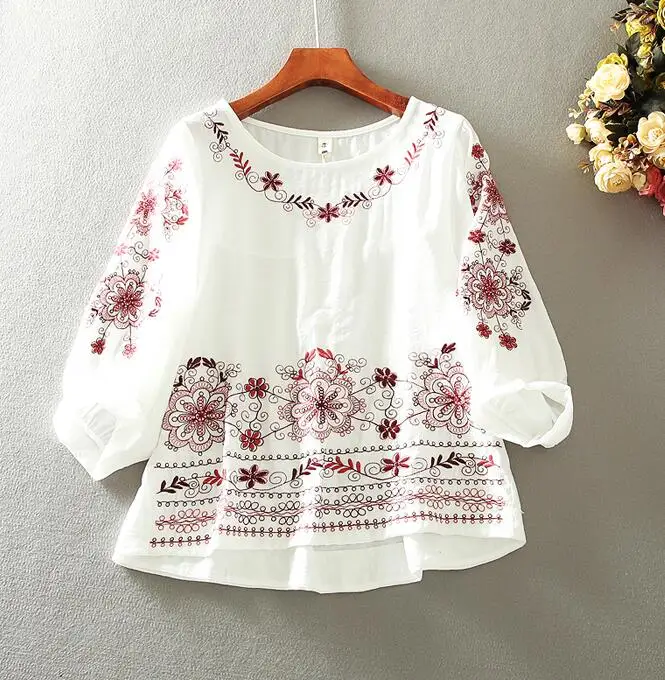 Women's spring summer vintage embroidery cotton shirt female casual loose chic cotton shirt blouse tb060