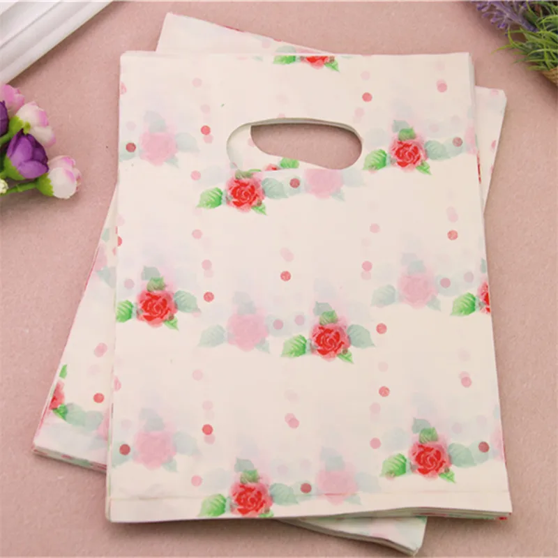 100pcs/lot 20*25cm Beige Birthday Gift Packaging Bags With Flowers Plastic Gift Bags for Birthday