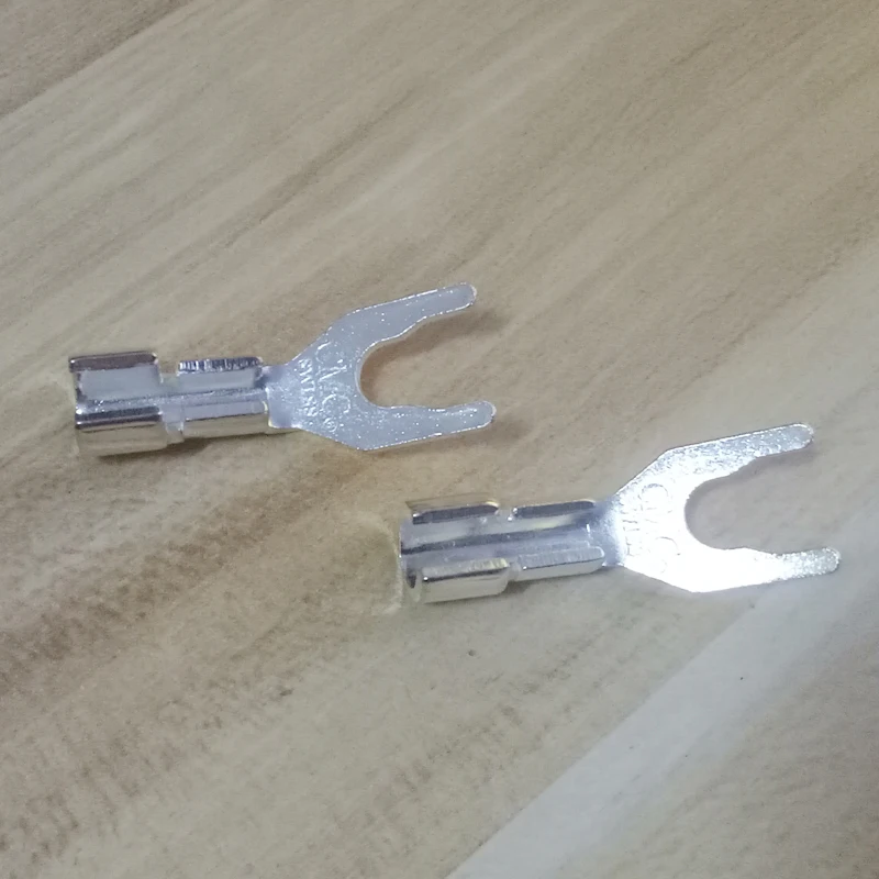 Hi-End 5 มม.ทองแดงลําโพง Y Spades ส้อมขั้วต่อปลั๊กกล้วยปลั๊กเครื่องขยายเสียงลําโพงซ็อกเก็ต